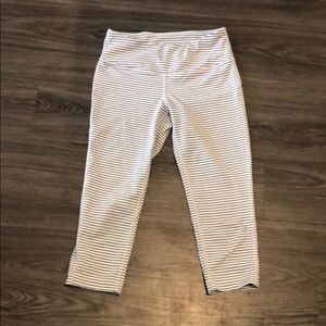 MPG athletic leggings